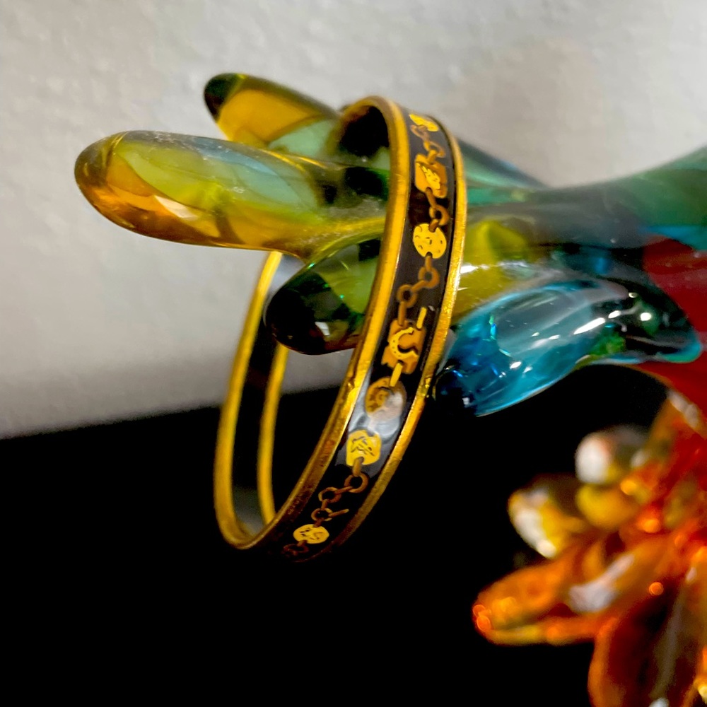 Hermès vintage Bracelet, in excellent condition, guarantee Hermès .